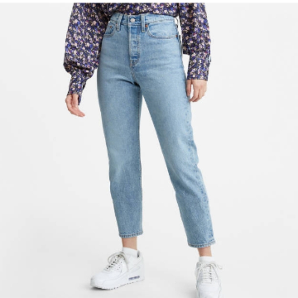 Levi's Wedgie Jeans